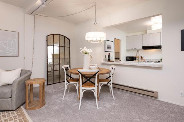 35 28th Avenue, San Mateo CA: https://media.crmls.org/mediaz/29133ebc-59e0-42a9-844c-9a01acf976dc.jpg