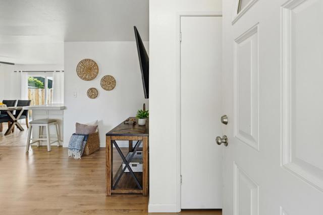 816 Bowen Avenue, Modesto CA: https://media.crmls.org/mediaz/2913f239-4c1d-417a-b6c7-152be953f63a.jpg