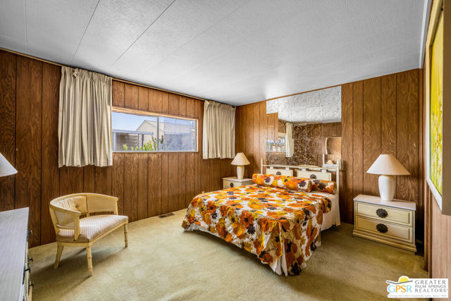 39163 Warm Springs Drive, Palm Desert CA: https://media.crmls.org/mediaz/29173bfe-7750-4c0e-8c7f-783de650681e.jpg