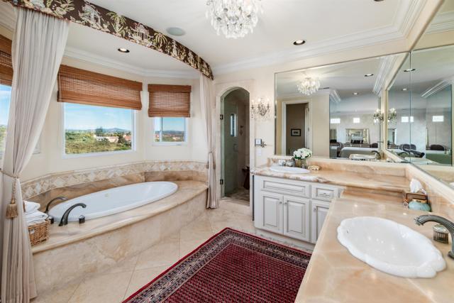 Detail Gallery Image 29 of 55 For 7104 Aviara Dr, Carlsbad,  CA 92011 - 5 Beds | 5/1 Baths