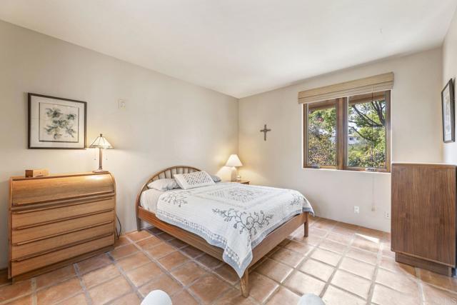 Detail Gallery Image 29 of 75 For 30663 via Maria Elena, Bonsall,  CA 92003 - 4 Beds | 5 Baths