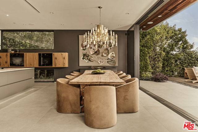1632 Stradella Road, Los Angeles CA: https://media.crmls.org/mediaz/291b0301-49f9-4e3b-92b8-cdab2bc1e205.jpg