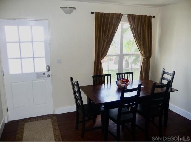 4985 89 Narragansett Ave, San Diego CA: https://media.crmls.org/mediaz/291b5934-5298-4404-ba89-7237c846b8e3.jpg