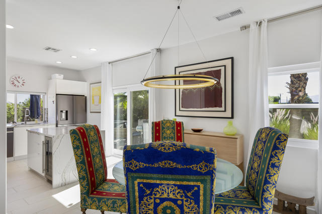 2900 S Redwood Drive, Palm Springs CA: https://media.crmls.org/mediaz/291b8e49-31ae-41c1-abda-1259480f5358.jpg