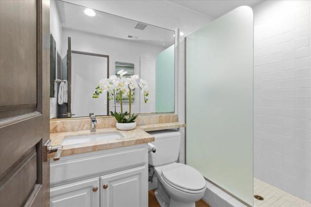 Detail Gallery Image 41 of 69 For 4939 Concannon Ct, San Diego,  CA 92130 - 6 Beds | 5 Baths