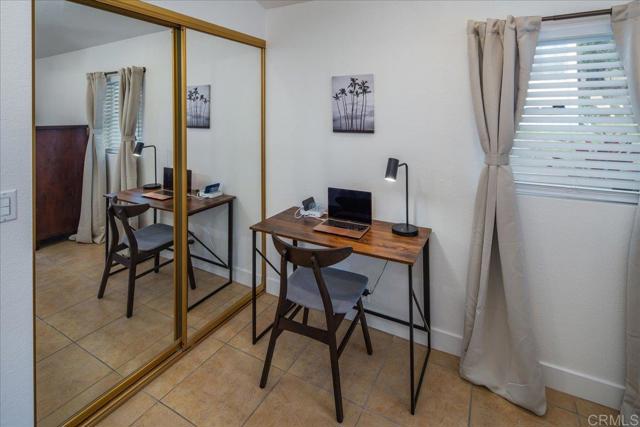 2604 06 Juan Street, San Diego CA: https://media.crmls.org/mediaz/291d27bd-6e06-4a9f-94ff-13cf9e6e048b.jpg
