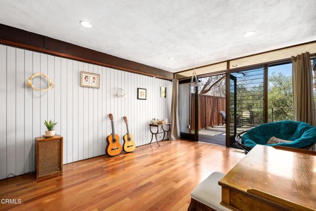 4639 El Camino Corto, La Canada Flintridge CA: https://media.crmls.org/mediaz/291d9e9f-fc14-46ba-90e4-1c36ab1aaefa.jpg