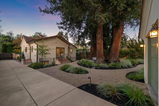 957 University Drive, Menlo Park CA: https://media.crmls.org/mediaz/291e68b0-3e72-402c-96d0-d64acbe76a19.jpg