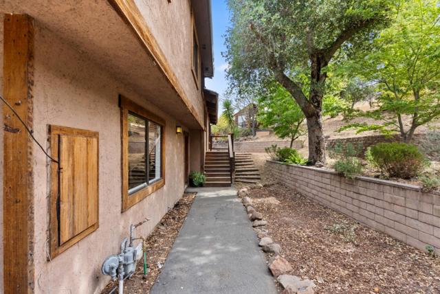 162 Madera Avenue, San Carlos CA: https://media.crmls.org/mediaz/291f4223-0f58-4d67-93a0-dc65b68c3f7e.jpg