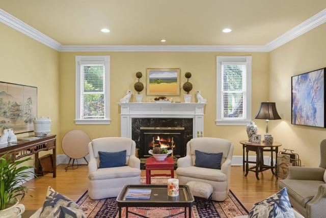 120 Oak Meadow Drive, Los Gatos CA: https://media.crmls.org/mediaz/291fee1d-eb6b-4591-a164-57703e943c3c.jpg