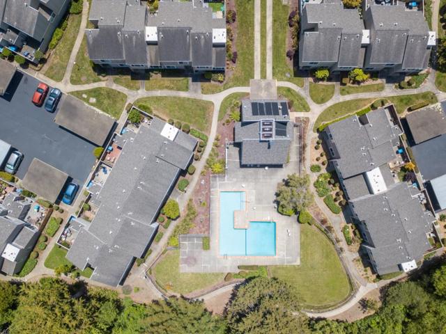 1263 Rosita Road, Pacifica CA: https://media.crmls.org/mediaz/2924ef72-9ef0-46f7-996a-954860da847f.jpg