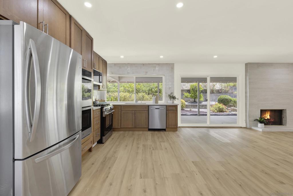 12621 Opimo Dr - photo 13