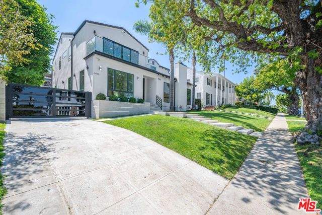 9432 Oakmore Rd, Los Angeles, CA 90035