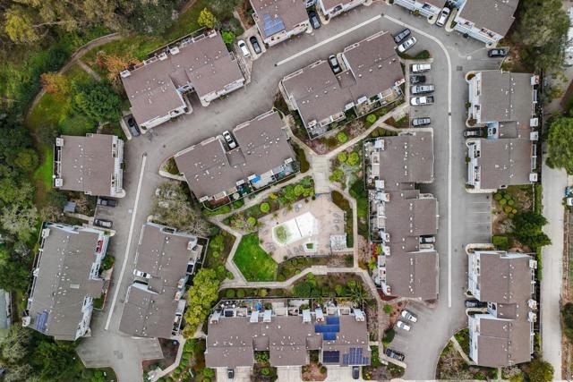 2906 Leotar Circle, Santa Cruz CA: https://media.crmls.org/mediaz/2926255c-f585-485b-ad51-15f39df94274.jpg