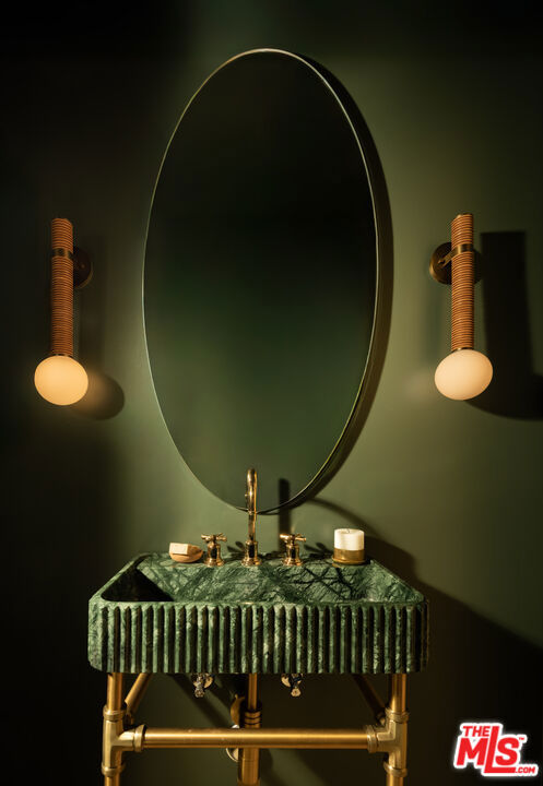 Drew Fenton | 1682 San Onofre Drive Pacific Palisades CA | MLS: 7506846 Drew Fenton | 1682 San Onofre Drive Pacific Palisades CA | MLS: 7506846