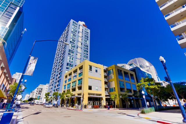 321 10Th Ave, San Diego CA: https://media.crmls.org/mediaz/2927496e-66eb-4697-a390-c938d7b3500f.jpg