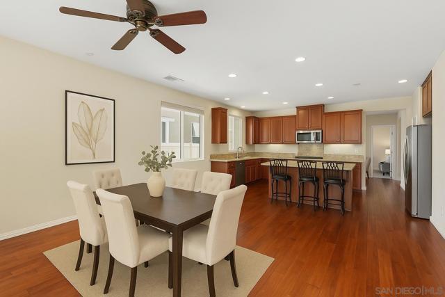 37856 Honey Pine Road, Murrieta CA: https://media.crmls.org/mediaz/29279f0d-b29c-41b1-9a9e-fcb685764366.jpg