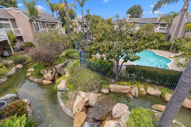8585 Via Mallorca, La Jolla CA: https://media.crmls.org/mediaz/29285bcd-bfee-4931-87d1-2c5b47b2279d.jpg