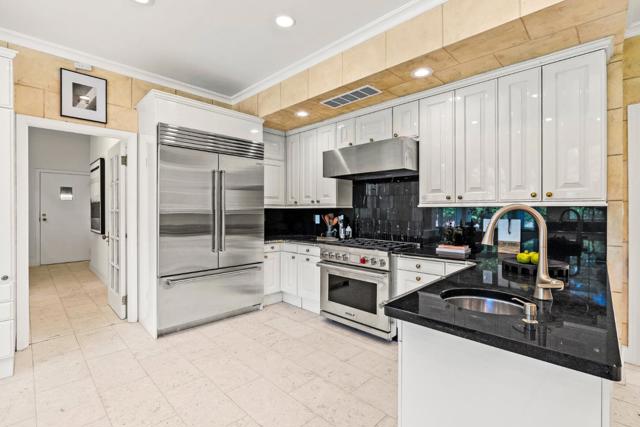1142 Moore Road, Woodside CA: https://media.crmls.org/mediaz/29299204-8af1-4f4c-a041-c7f52d49a46b.jpg