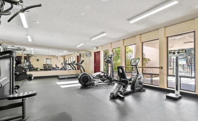 6780 Friars Road, San Diego CA: https://media.crmls.org/mediaz/2929c922-0098-43e0-ab38-b333821b9782.jpg