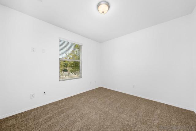 2770 Sparta Rd, Chula Vista CA: https://media.crmls.org/mediaz/292ad638-feb4-4b15-ac75-acd789f244e9.jpg
