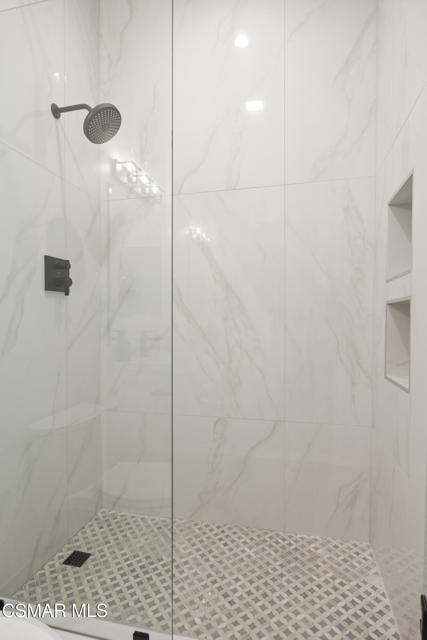 339 Toyon Court, Thousand Oaks CA: https://media.crmls.org/mediaz/292b8095-08a3-43fd-91c6-11125f468c4f.jpg