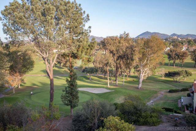 17489 Carnton Way, San Diego CA: https://media.crmls.org/mediaz/292beb14-c37c-4614-8664-1a94d80dfb22.jpg