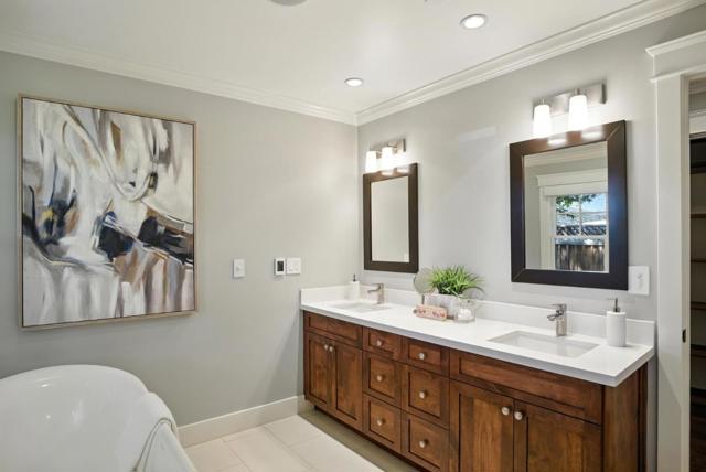 1108 Covington Road, Los Altos CA: https://media.crmls.org/mediaz/292c527d-a897-4d6f-b8e4-a4d0daaeea7a.jpg