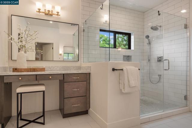 267 Valle Vista Dr, Danville CA: https://media.crmls.org/mediaz/292dfa28-cc93-4b94-95e1-cdbe9642479d.jpg