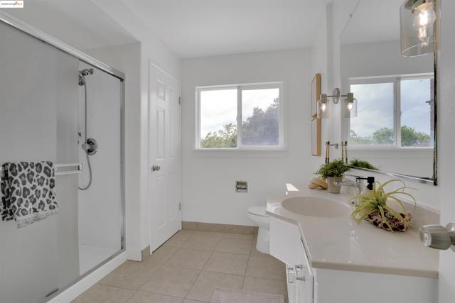 2023 Mira Vista Dr, El Cerrito CA: https://media.crmls.org/mediaz/292e1bea-766c-42a5-9853-8de2f0d6c0cb.jpg