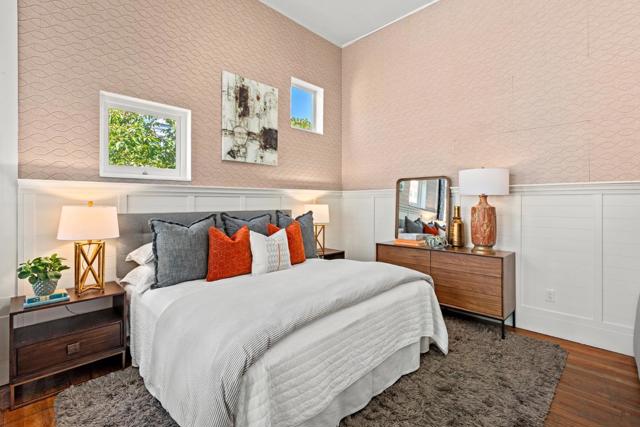 950 Noe Street, San Francisco CA: https://media.crmls.org/mediaz/292e6f3e-dfcb-4b10-8b80-0ac0de2b44e9.jpg