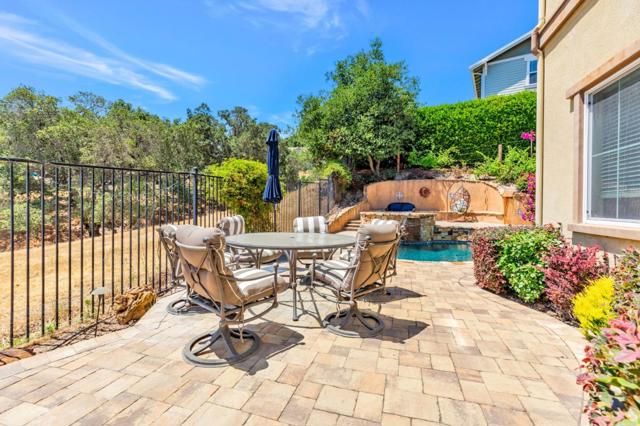 1930 Saffron Court, Gilroy CA: https://media.crmls.org/mediaz/292e7d81-0a6f-478b-a746-f01f1444108f.jpg