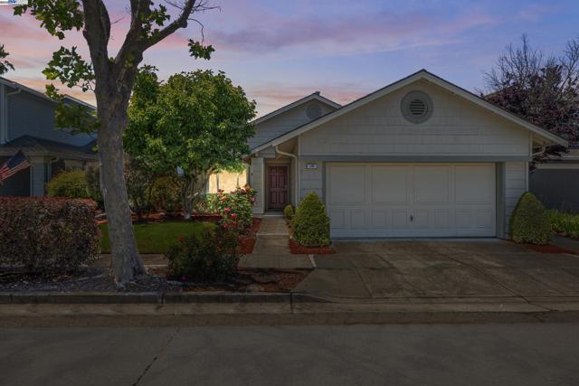 139 Justin Cir, Alameda CA: https://media.crmls.org/mediaz/292ec686-b913-4c45-96ef-08ad08fd2b98.jpg