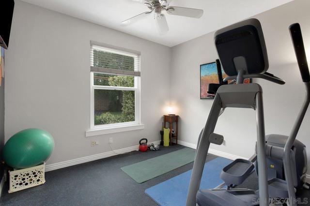 1217 BELLEFLOWER RD, Carlsbad CA: https://media.crmls.org/mediaz/292ed6b2-e778-42ee-a5ff-b89889a6a478.jpg
