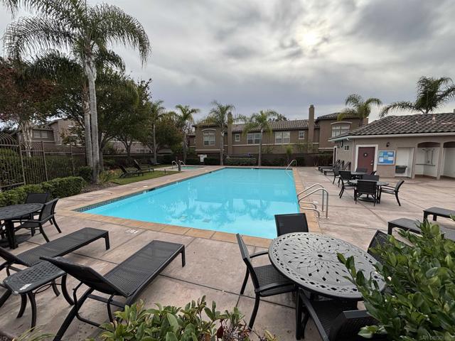 759 Caminito Francisco, Chula Vista, California 91913, 2 Bedrooms Bedrooms, ,2 BathroomsBathrooms,Townhouse,For Sale,Caminito Francisco,250000913SD