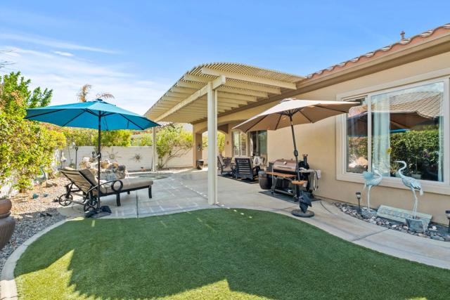 80166 Avenida Aliso, Indio CA: https://media.crmls.org/mediaz/292f753a-b14f-4d7a-8cd6-a900f66c0df3.jpg