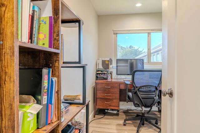 1327 Crespi Drive, Pacifica CA: https://media.crmls.org/mediaz/29313e16-e129-47a9-88d2-170078383e69.jpg