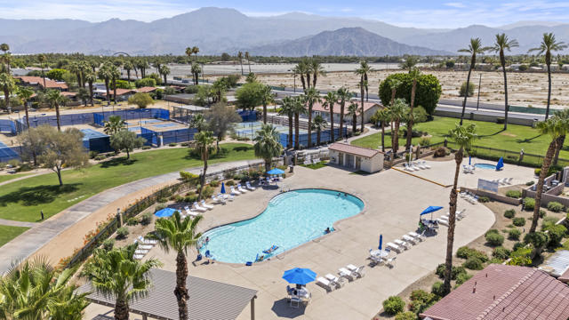 49181 Biery Street, Indio CA: https://media.crmls.org/mediaz/29327659-d2a6-4bdc-b877-2e63f7f099c0.jpg