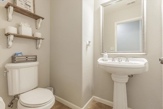 Image 20 of 53 For 4003 Blacksmith Cir