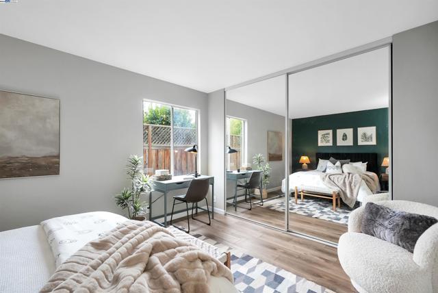 2562 Walnut Blvd, Walnut Creek CA: https://media.crmls.org/mediaz/2935913b-e03c-4f73-ac0c-e17fb64f81aa.jpg
