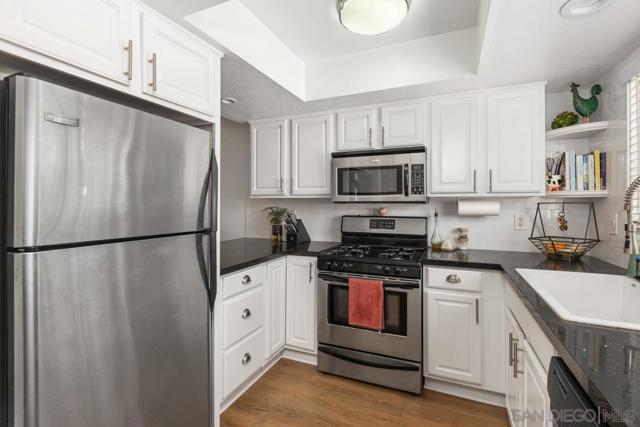 3985 Wabaska, San Diego CA: https://media.crmls.org/mediaz/2935b2ff-e481-4299-bfd5-4c2c2d499182.jpg