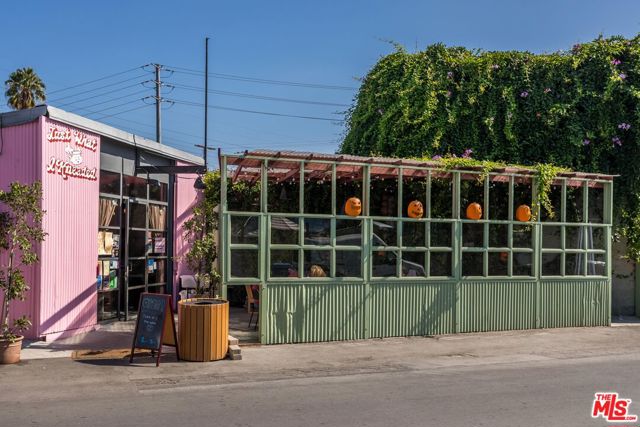 2660 Newell Street, Los Angeles, California 90039, ,Multi-Family,For Sale,Newell,25602195