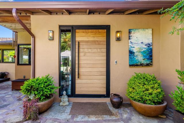 25550 Rio Vista Drive, Carmel CA: https://media.crmls.org/mediaz/2936da54-2bc9-4eda-9b25-3dcb8e15911c.jpg