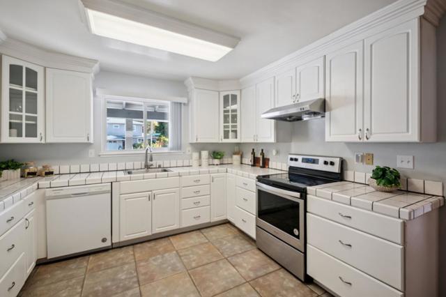 6624 Catamaran Street, San Jose CA: https://media.crmls.org/mediaz/2937dea5-15c6-4def-b170-617916320702.jpg