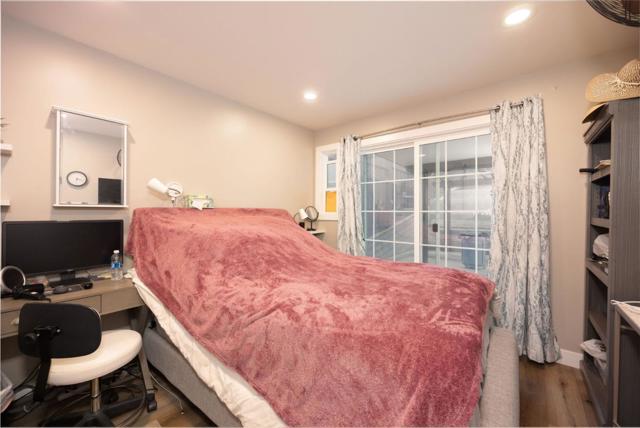 Image 8 of 22 For 523 The Alameda