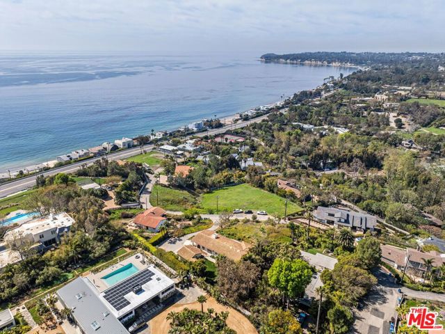 Drew Fenton | 27104 Sea Vista Drive Malibu CA | MLS: 7269176