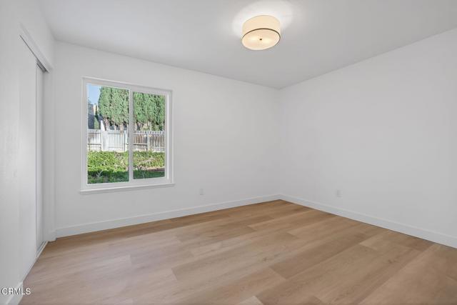 Detail Gallery Image 23 of 34 For 2868 Amber Wood Pl, Thousand Oaks,  CA 91362 - 4 Beds | 2/1 Baths