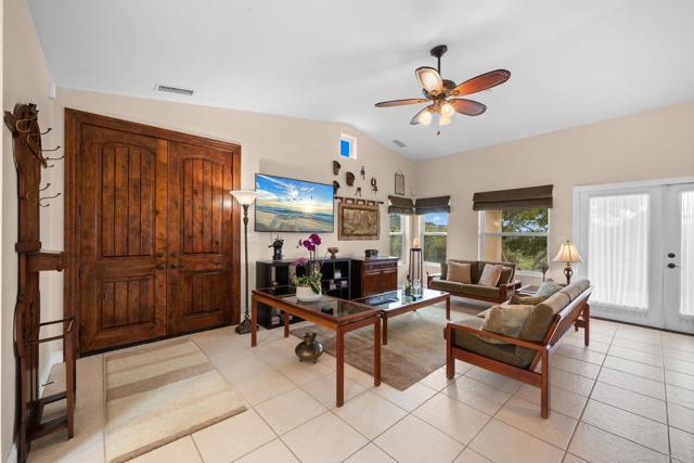 2389 Eric Road, Fallbrook CA: https://media.crmls.org/mediaz/293a03d6-9424-409c-a11d-6de93eebb50b.jpg