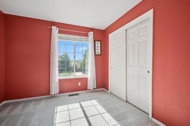 1622 Fir Drive, Los Banos CA: https://media.crmls.org/mediaz/293a232b-f3f8-4f4a-baa0-ab8f4a0521f3.jpg