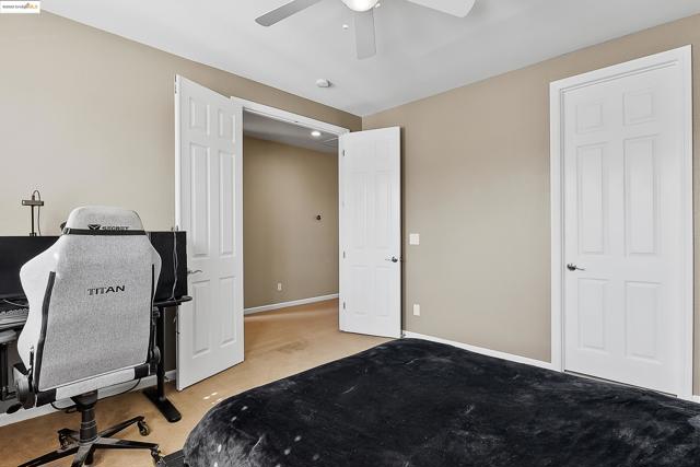 5282 Fern Ridge Cir, Discovery Bay CA: https://media.crmls.org/mediaz/293b1576-39be-4aaf-b32b-f4962fc5e355.jpg